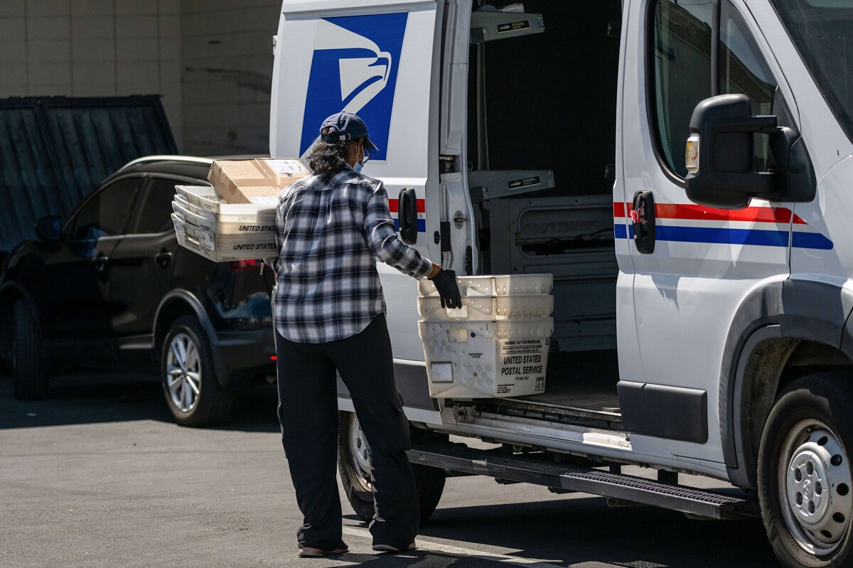 US GDP Growth Forecast Amid Inflation and Geopolitical Risks