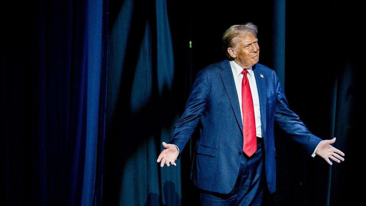Контroversные замечания Трампа по иммиграции вызывают опасения по поводу безопасности в Ауроре