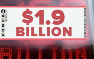 Un estadounidense de Arkansas gana el premio mayor de Powerball de Navidad