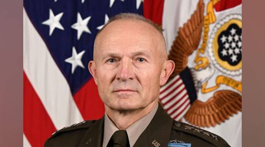 US Defense Secretary Demands Resignation of Joint Chiefs Chairman