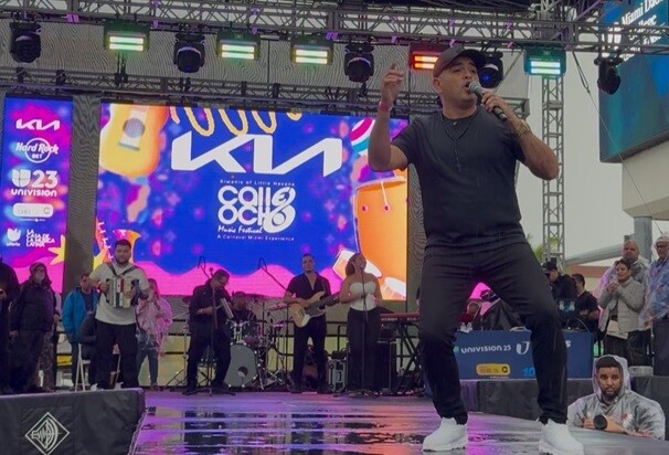 Panamanian Musician Jhonathan Chávez Conquers Miami