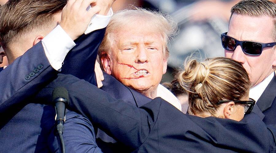 У атакующего на митинге Трампа найдены устройства с взрывчаткой в автомобиле