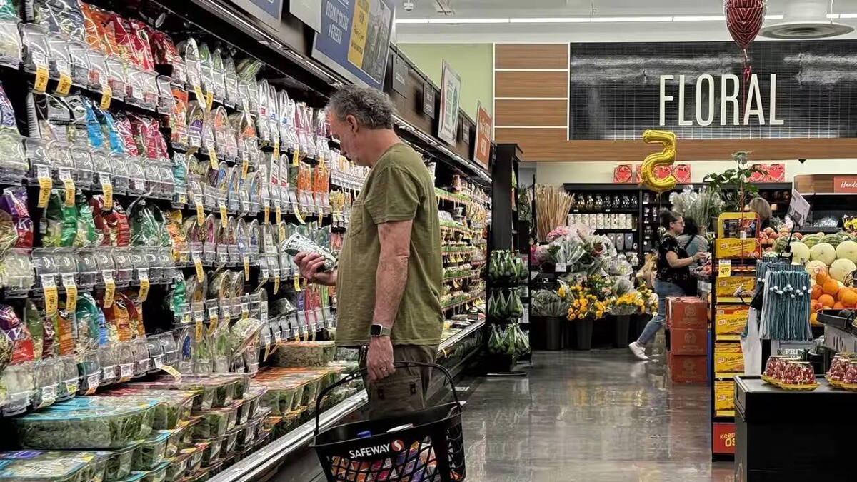 US Wholesale Prices Rise More Than Expected