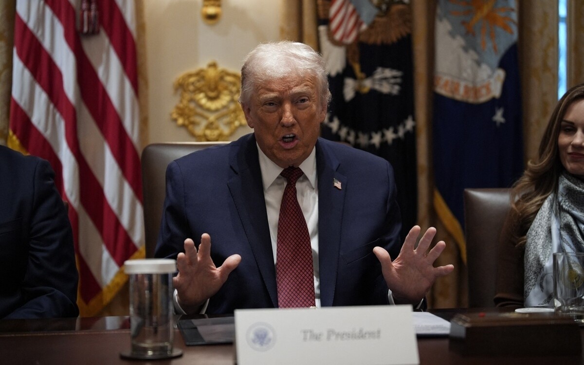 Трамп угрожает ввести пошлины на товары из Мексики из-за спора о воде