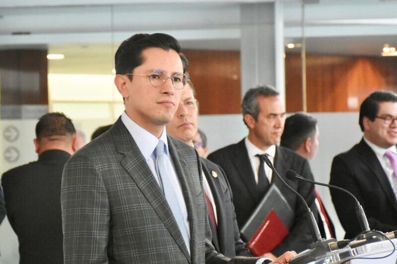 Roberto Velasco holds first call with Marco Rubio