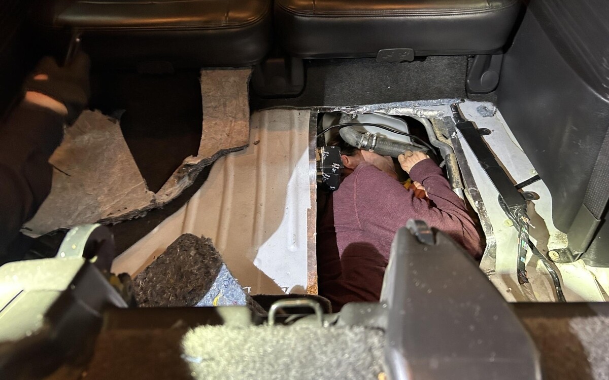 Mexican Suffers Burns While Attempting to Illegally Cross US Border