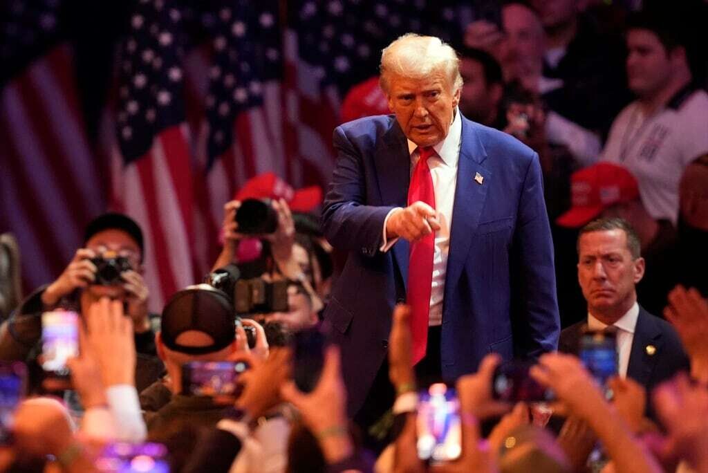 Trump Dominates Social Media Ahead of Election