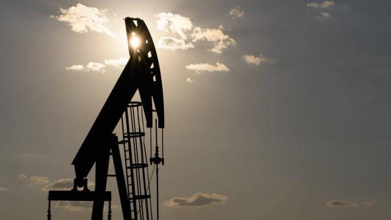 Precios del Petróleo caen más del 2%