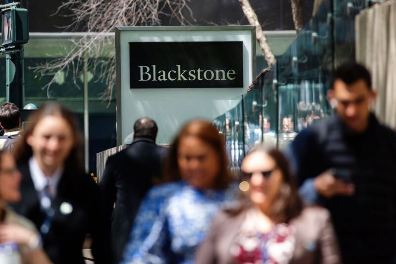 Blackstone предупреждает о медленном возврате капитала частных инвестиций