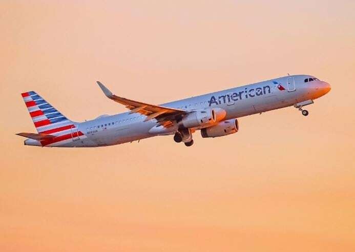 Авиакатастрофа в Вашингтоне: Рейс American Airlines столкнулся с вертолетом