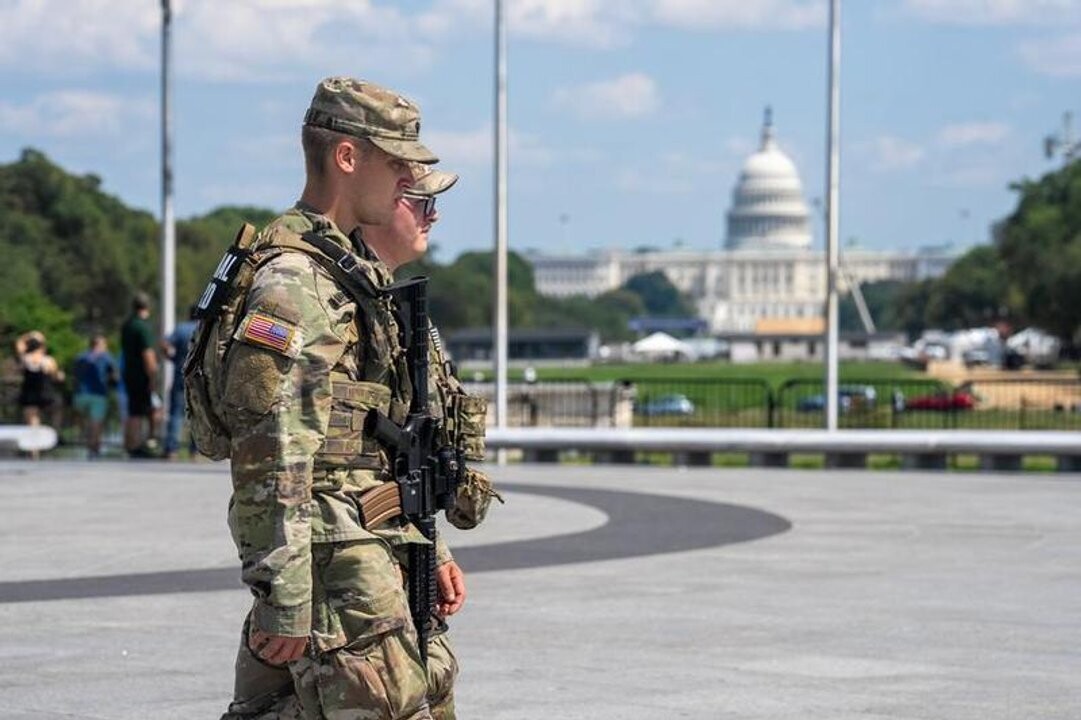 Trump Announces Withdrawal of National Guard from Chicago, Los Angeles, and Portland