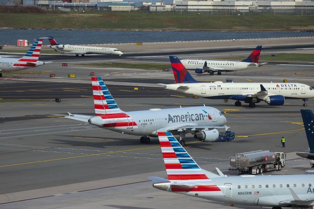 US Air Traffic Chaos Amid Controller Shortage