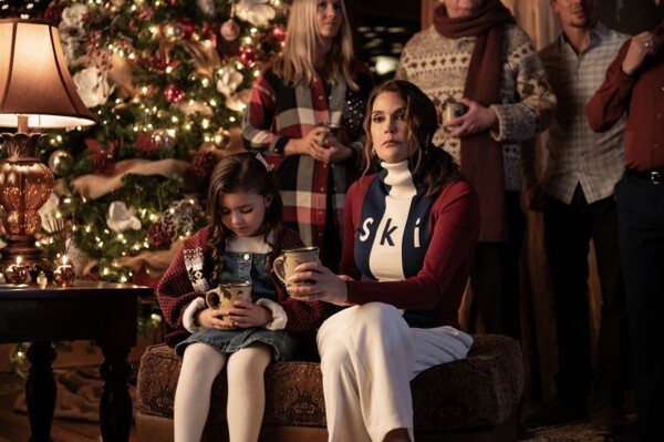 Double Premiere with Teri Hatcher: Lifetime Presents “Christmas at the Chalet” and “How to Fall in Love by Christmas”