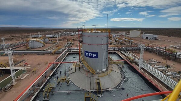 US Justice Suspends Lawsuits Against Argentina in YPF Case