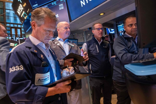 Фьючерсы S&P 500 снижаются после выборов