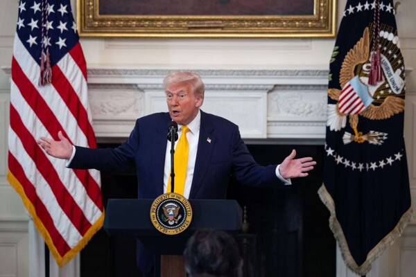Trump Advocates Death Penalty for Drug Traffickers
