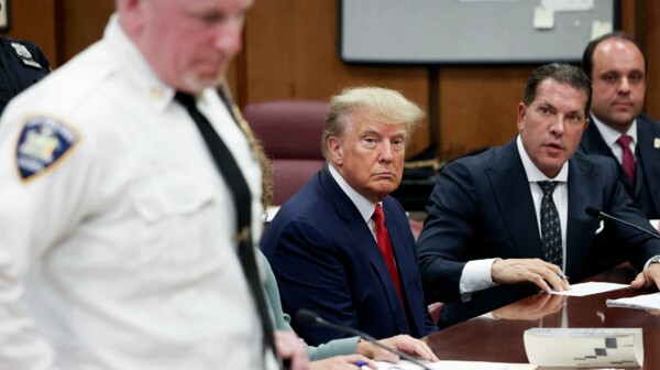 Бывший президент Дональд Трамп признан виновным по 34 обвинениям в Нью-Йорке