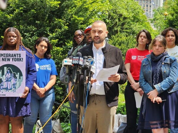 ICE Raid in New York Terrifies Mother and Children at Gunpoint