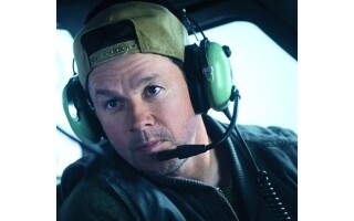 Новый фильм 'Риск полета' возглавил североамериканский бокс-офис
