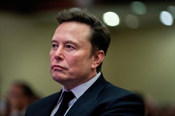 Elon Musk Expands Lawsuit Against OpenAI