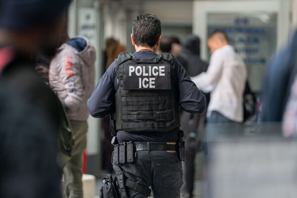 13 Mexican Migrants Die in ICE Custody in the US