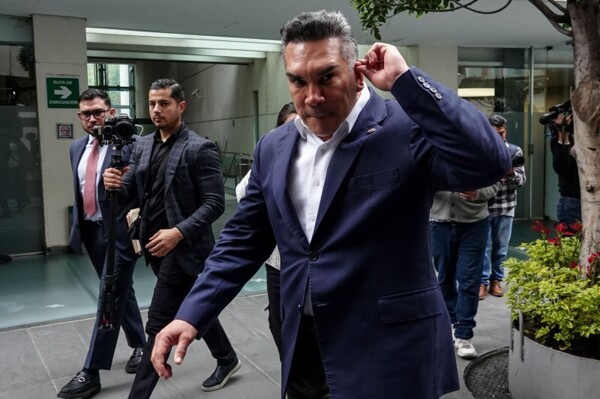 México cancela ejercicios militares con EE.UU. en medio de tensión política