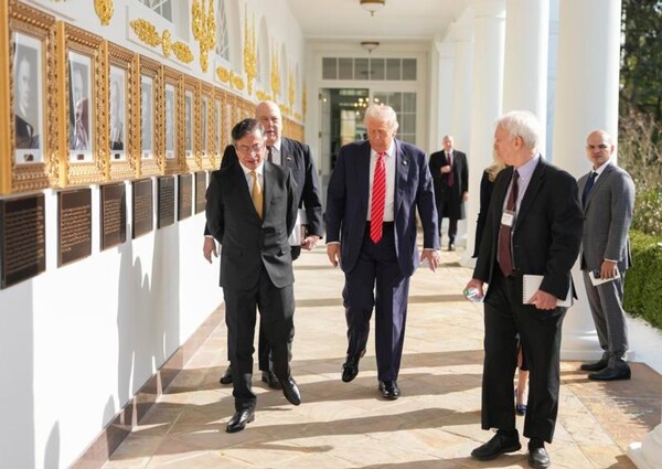 Trump: War with Iran Will End Soon