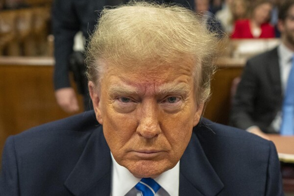 Бывший президент Дональд Трамп признан виновным по многим обвинениям в Нью-Йорке