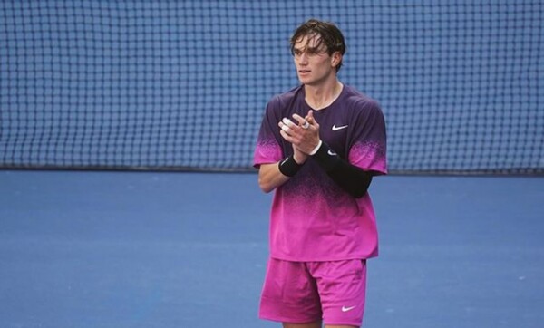 Дрэпер выходит в полуфинал US Open