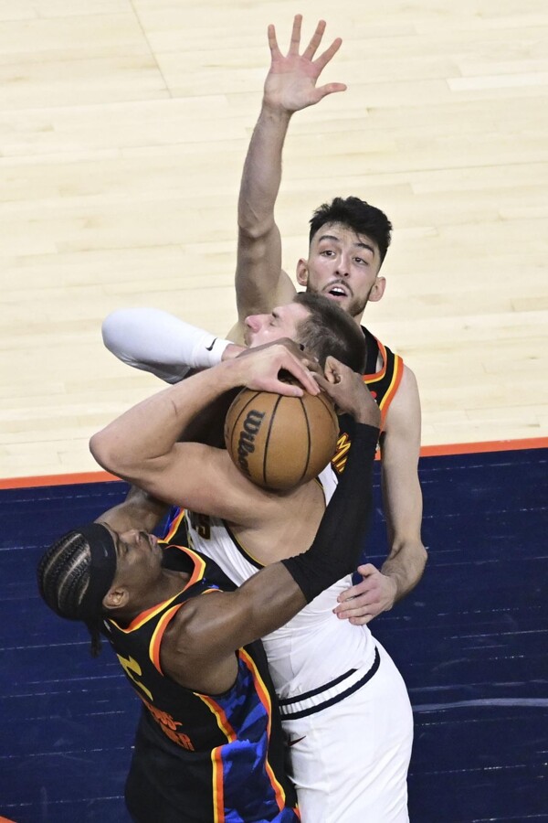 Denver Nuggets Triumph Over Oklahoma City Thunder
