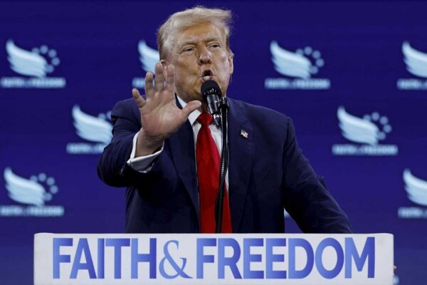 Трамп обвиняет Байдена в ненависти к Харрис