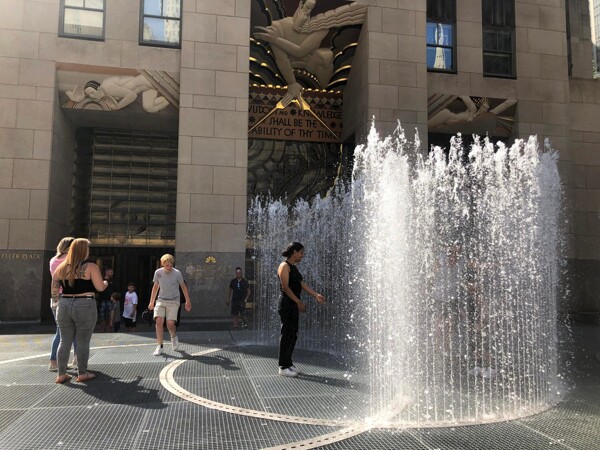 Миллионы жителей Мидвеста и Северо-Востока США столкнулись с рекордной тепловой волной