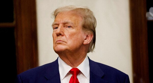 Дональд Трамп признан виновным в подделке документов перед выборами 2016 года