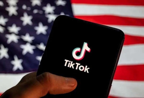 TikTokers искать правительство США из-за запрета на TikTok