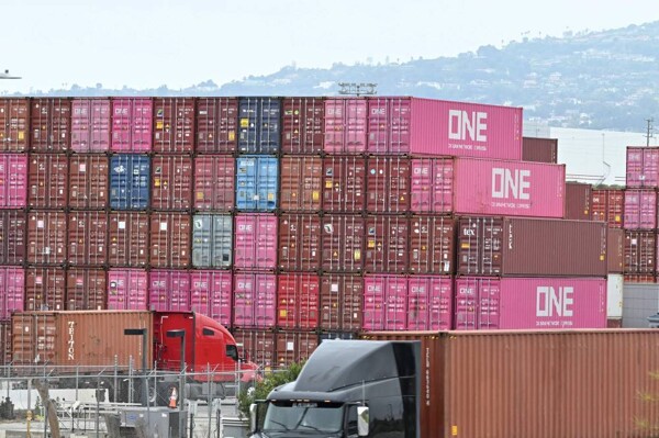US Tariffs Disrupt Global Economy