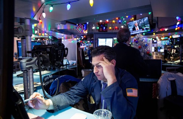 Las acciones estadounidenses cayeron en Wall Street