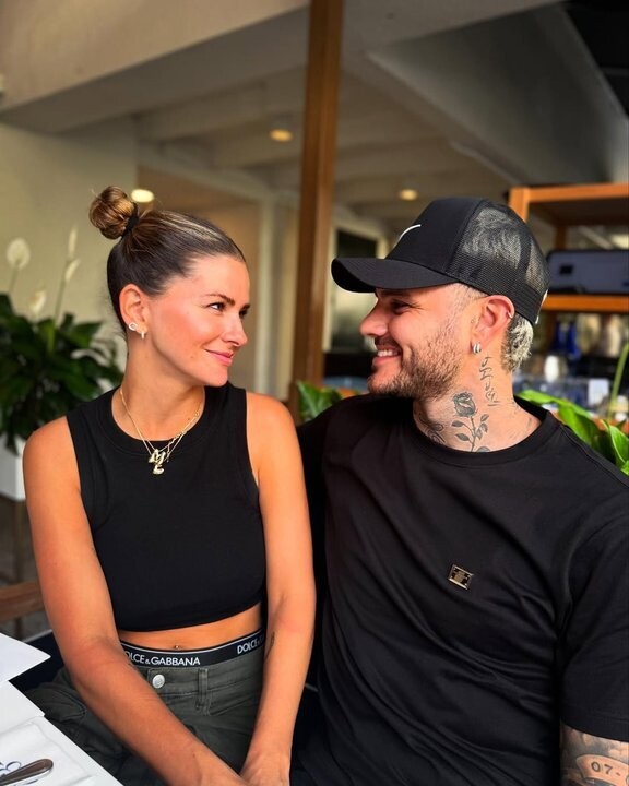 Mauro Icardi and China Suárez Confirm Engagement