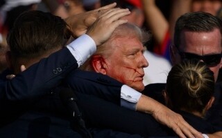 Трамп обсуждает улучшение состояния после покушения