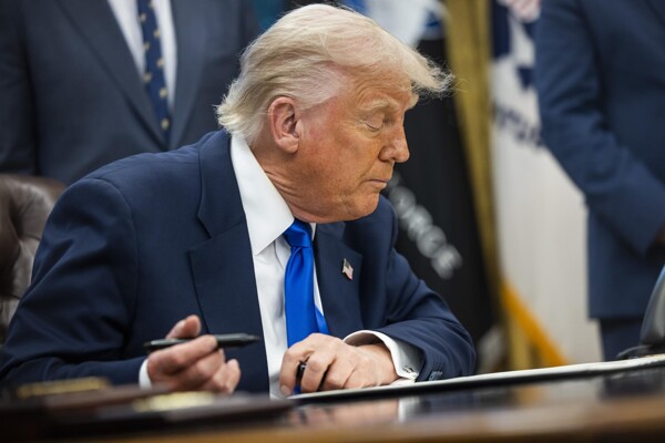 Трамп стремится отменить правовой статус иммигрантов
