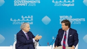 Ray Dalio Warns of Global Debt Crisis at Summit