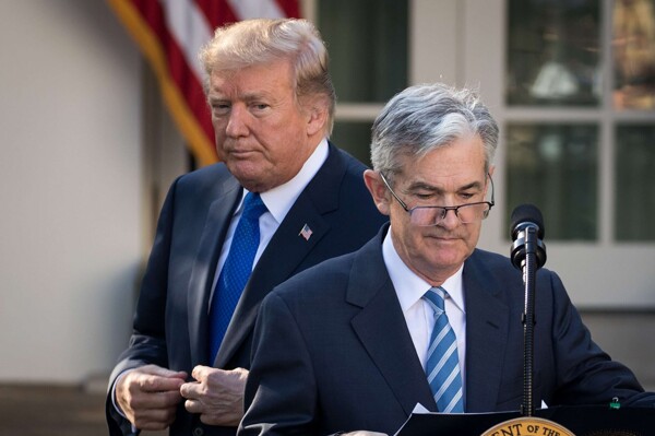 Trump Defends Policies Amid Federal Reserve Tensions