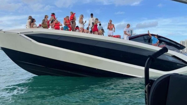 Luxury Lamborghini Yacht Sinking Incident in Miami Beach