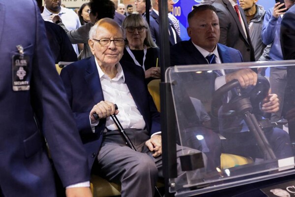 Уоррен Баффет выбирает Грега Эбеля на должность преемника в Berkshire Hathaway