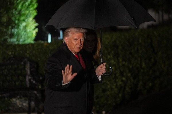 Trump Announces Plan to Loosen U.S. Fuel Standards