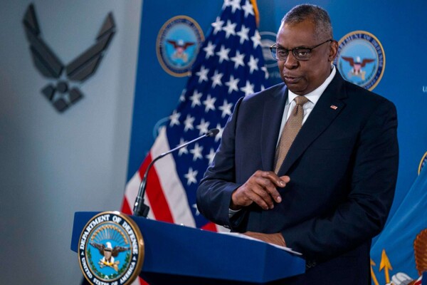 Министр обороны США приказывает развернуть подводную лодку на Ближнем Востоке
