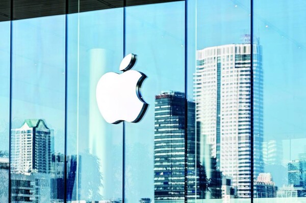 Компания Apple стала самой ценной в США, опередив Microsoft