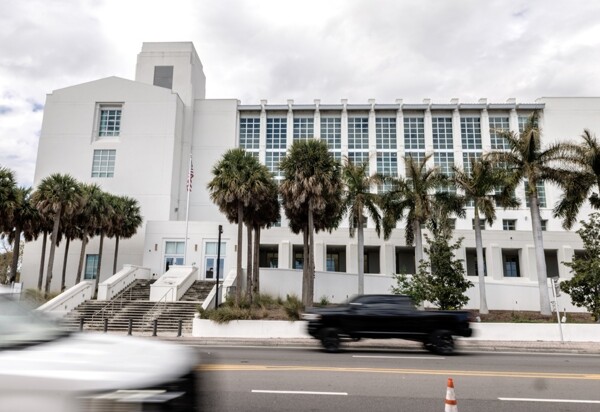 因企图暗杀特朗普被判无期徒刑