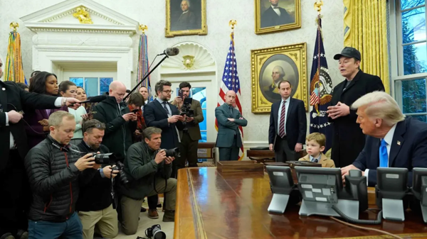 AP News Agency Banned from White House Coverage