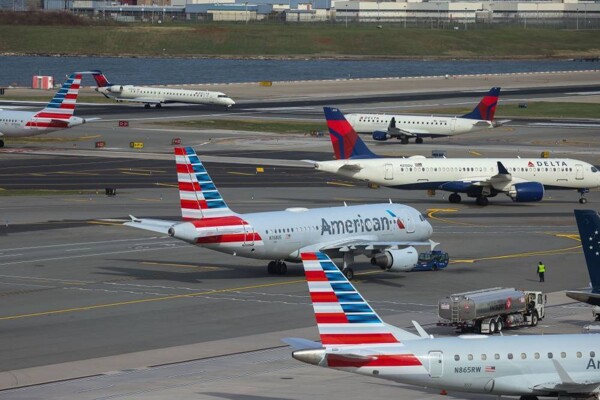 US Air Traffic Chaos Amid Controller Shortage
