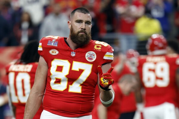 Travis Kelce выражает благодарность за продление контракта с Kansas City Chiefs